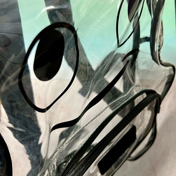 Clear Backpack - Picture 4 of 5